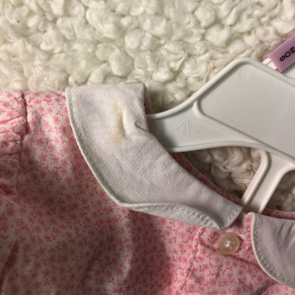 Gorgeous CARTERS 9 month dress bundle - Picture 6 of 6